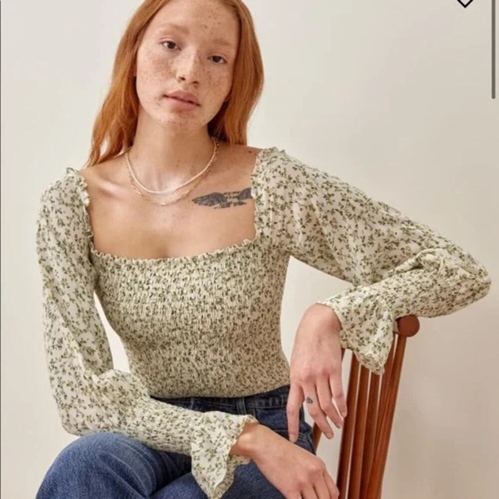 NWOT Reformation Heaven Off the Shoulder top Ivy XS